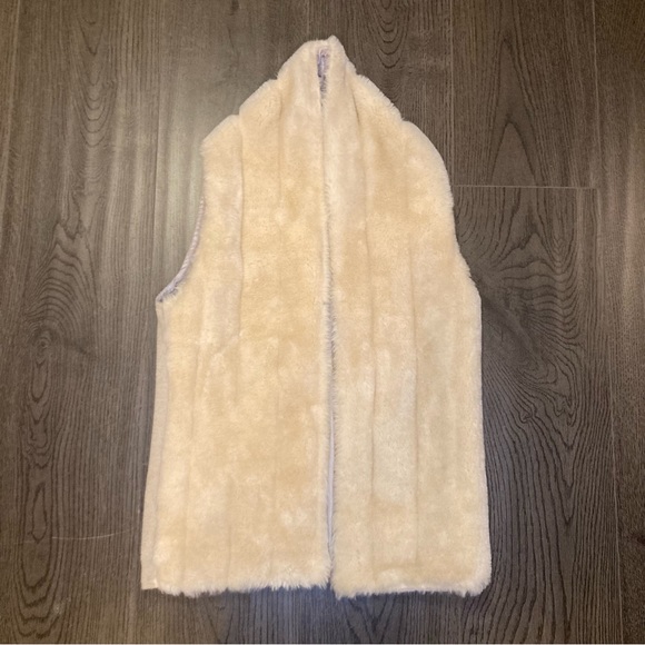 Light Brown Fur Vest - Picture 3 of 6